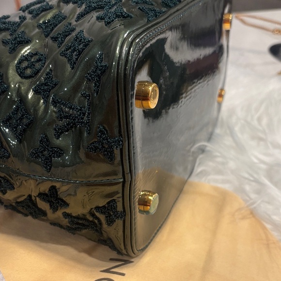 Louis Vuitton Mono Fascination Patent/Lambskin Bag - Picture 12 of 16